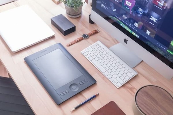 Les tendances du design graphique en 2023 : ce que vous devez savoir
